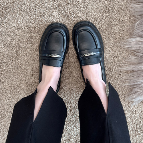 一脚蹬乐福鞋英伦黑色小皮鞋