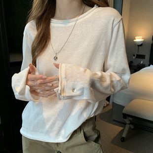 DW贝壳纽扣打底衫2026早春内搭可外穿长袖T恤女宽松上衣8199