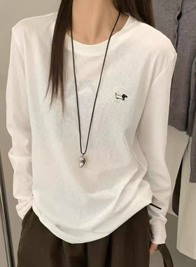 DW2025秋冬休闲风圆领雪花棉长袖刺绣小狗叠穿白色棉T恤女7967