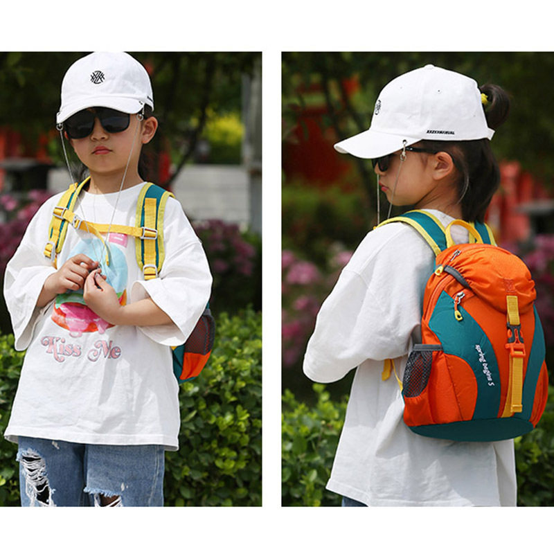 户外徒步旅行双肩背包轻便防水3-7岁儿童幼儿园背包学生书包