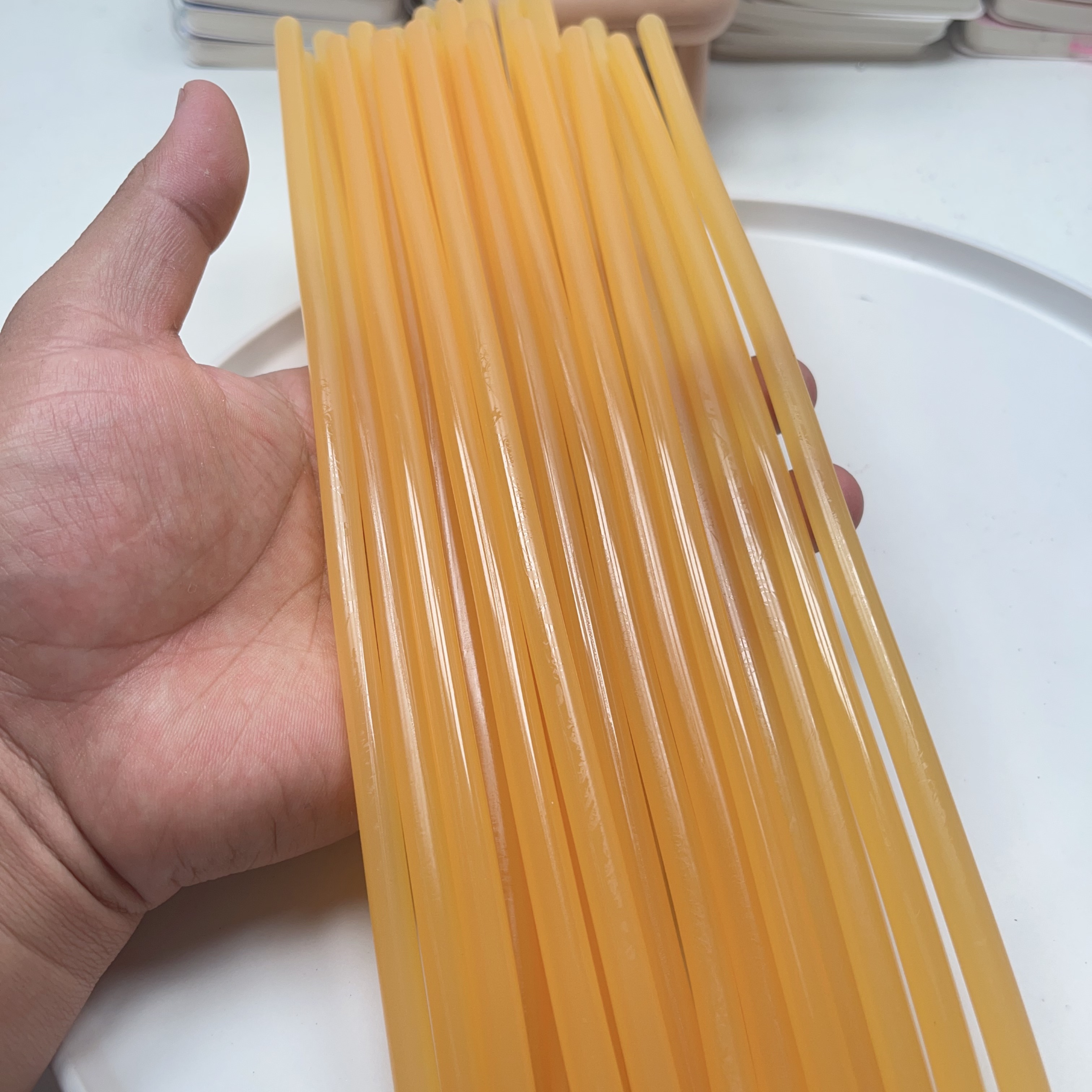 F18粗0.7CM胶棒半斤约23根 diy手工材料配件满30包邮