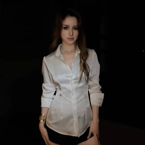 春秋款上衣轻熟白色缎面收腰衬衫