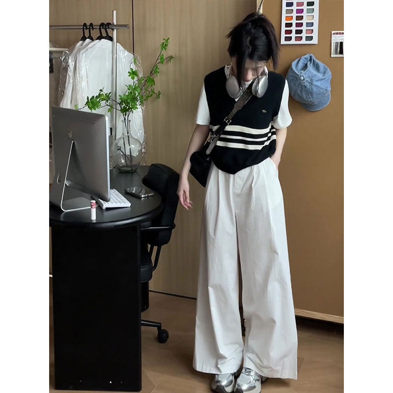 韩系撞色假两件条纹V领短袖t恤女夏季短款修身设计感小众正肩上衣