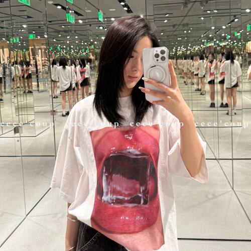 小众红唇印花短袖T恤女