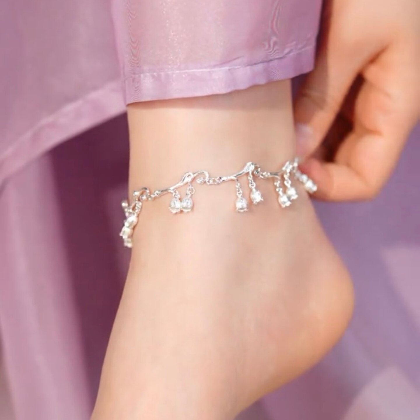 小众设计感银色铃兰花脚链女