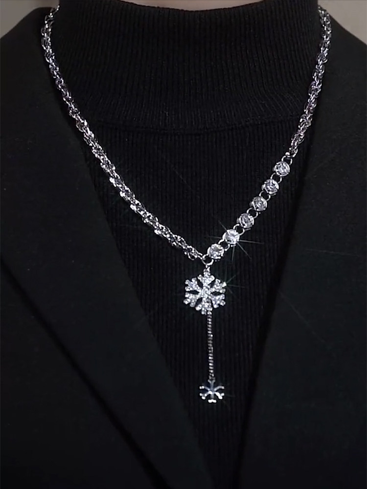 雪花毛衣链秋冬大气项链女韩版时尚高级感百搭劲链设计感衣服配饰