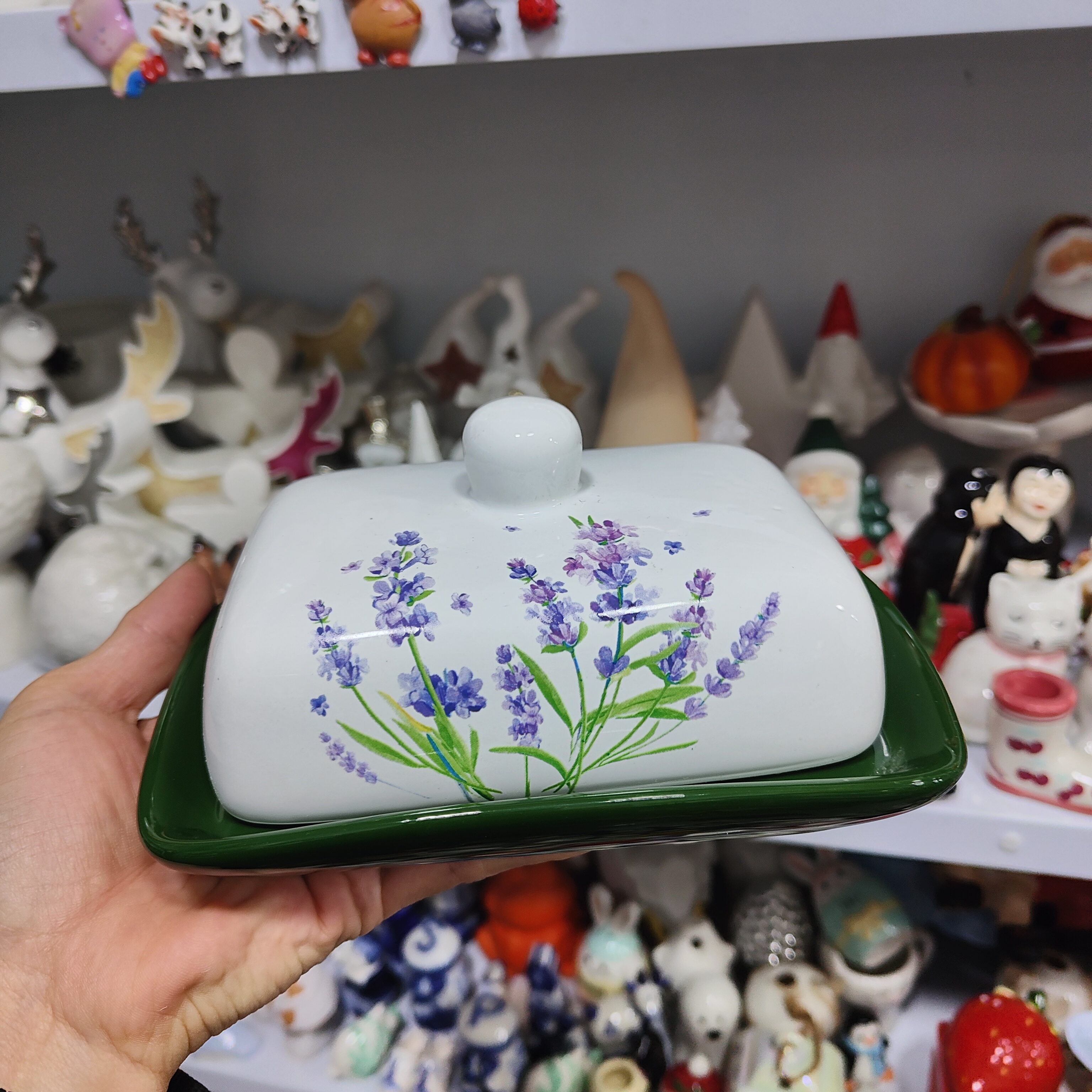 非偏远地区凑满19包邮部分瑕/黄油罐盒子摆件缺釉