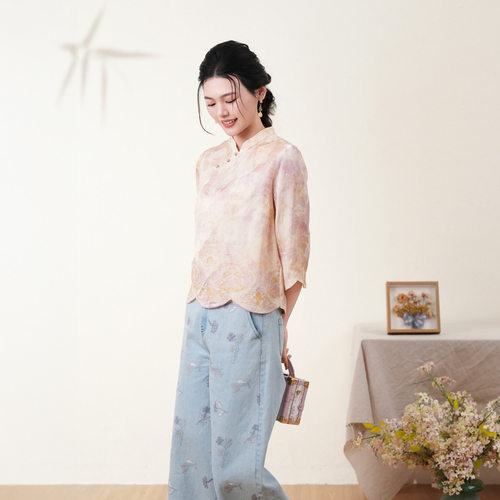 布符新中式「提花波浪摆刺绣旗袍上衣」2026年春季新品长袖国风女