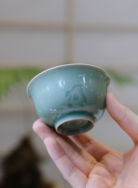小谦山房玉兔望月主人杯龙泉青瓷名家纯手工陶瓷高档茶杯茶具