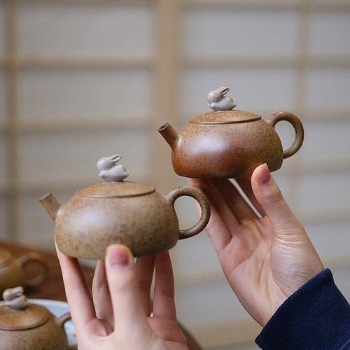 小谦山房飞兔黄金段泥柴烧紫砂壶