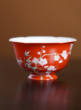 小谦山房绛红剔花粉彩梅竹双清花口杯景德镇陶瓷女士茶杯中式茶具