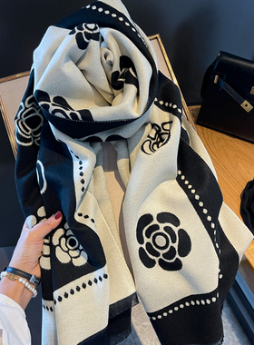 温柔知性围巾披肩女秋冬季新款百搭高级感大衣装饰仿羊绒保暖围脖