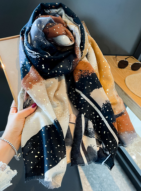 夏季丝巾女防晒披肩两用百搭时尚薄款围巾度假出游空调房外搭纱巾