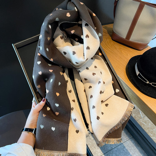 秋冬韩版双面刺绣爱心围巾披肩女