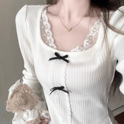 纯欲蕾丝领拼接长袖德绒磨毛秋冬内搭修身显瘦软糯百搭打底上衣