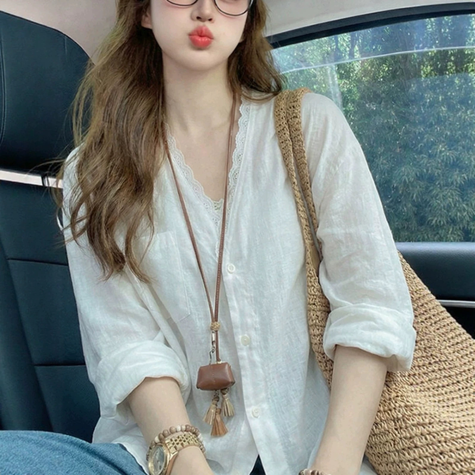 白色蕾丝轻薄防晒开衫长袖衬衫女春季小众减龄显瘦高级感上衣外套