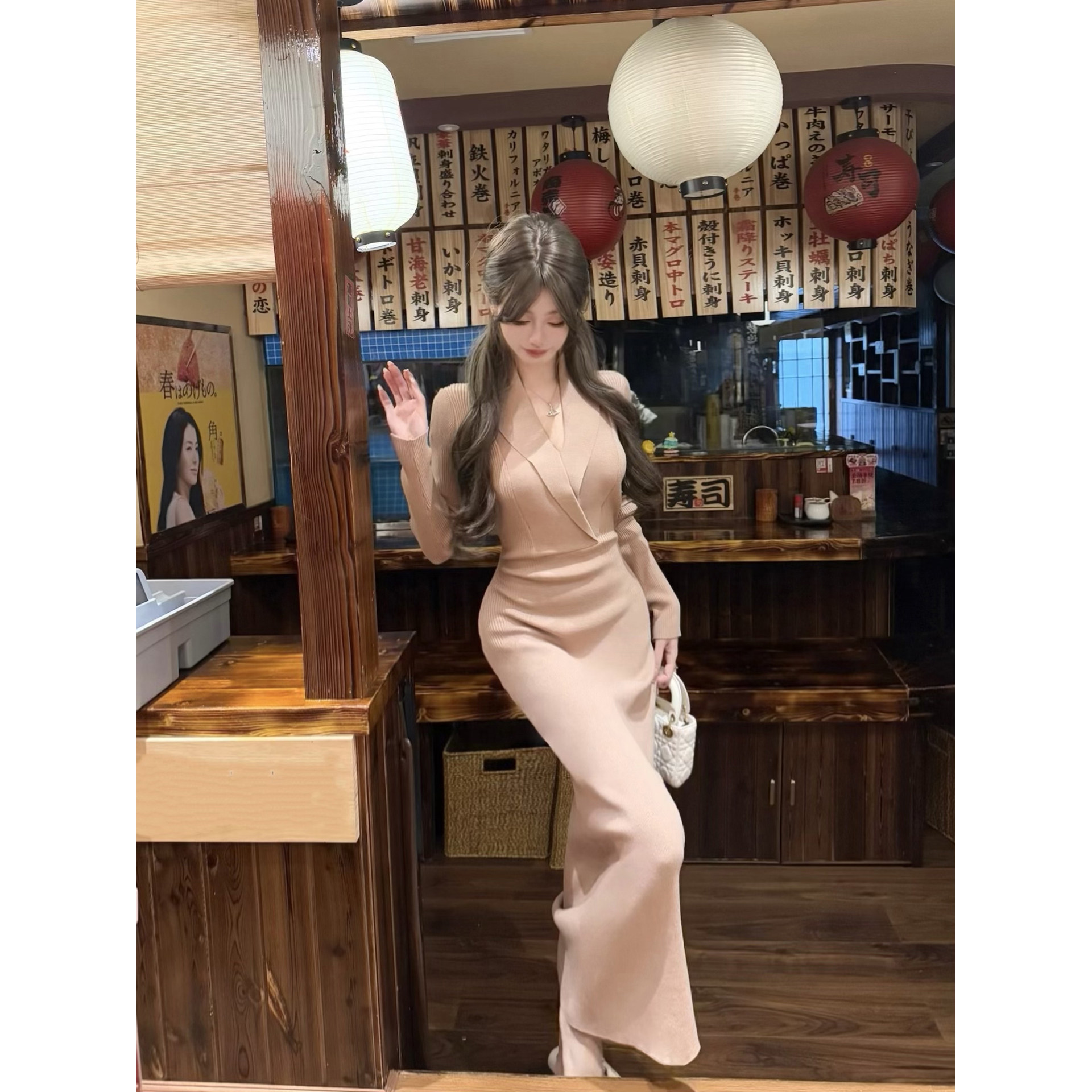 CCZEE 12/22 20:00pm新品 v领系带针织连衣裙