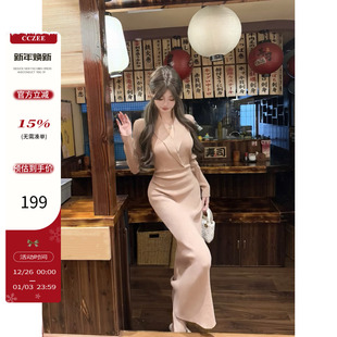 奥黛小姐 00pm新品 v领系带针织连衣裙 CCZEE