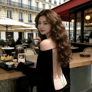 性感大码 一万钱海边度假大露背包臀辣妹网红连衣裙 蓝色一字肩刘季