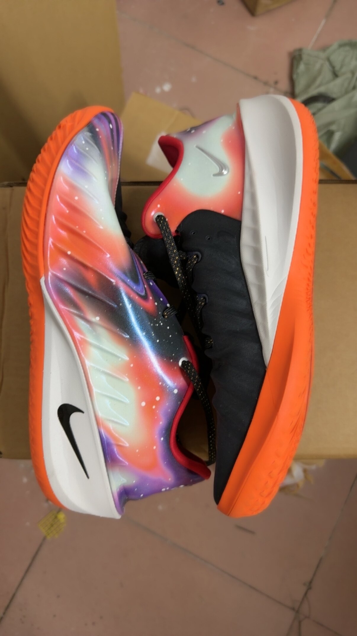 nike gtcut特价篮球鞋下单请看购物详情页找客服实拍