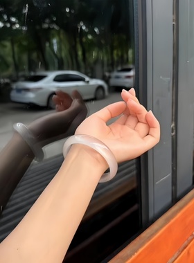 荔枝冻冰种白月光玉手镯送礼物