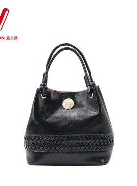 意尔康女包2025秋季新款编织水桶包设计感单肩手提包52Y28252-210