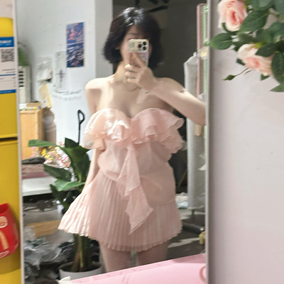 小糊兔的法式粉色抹胸套装