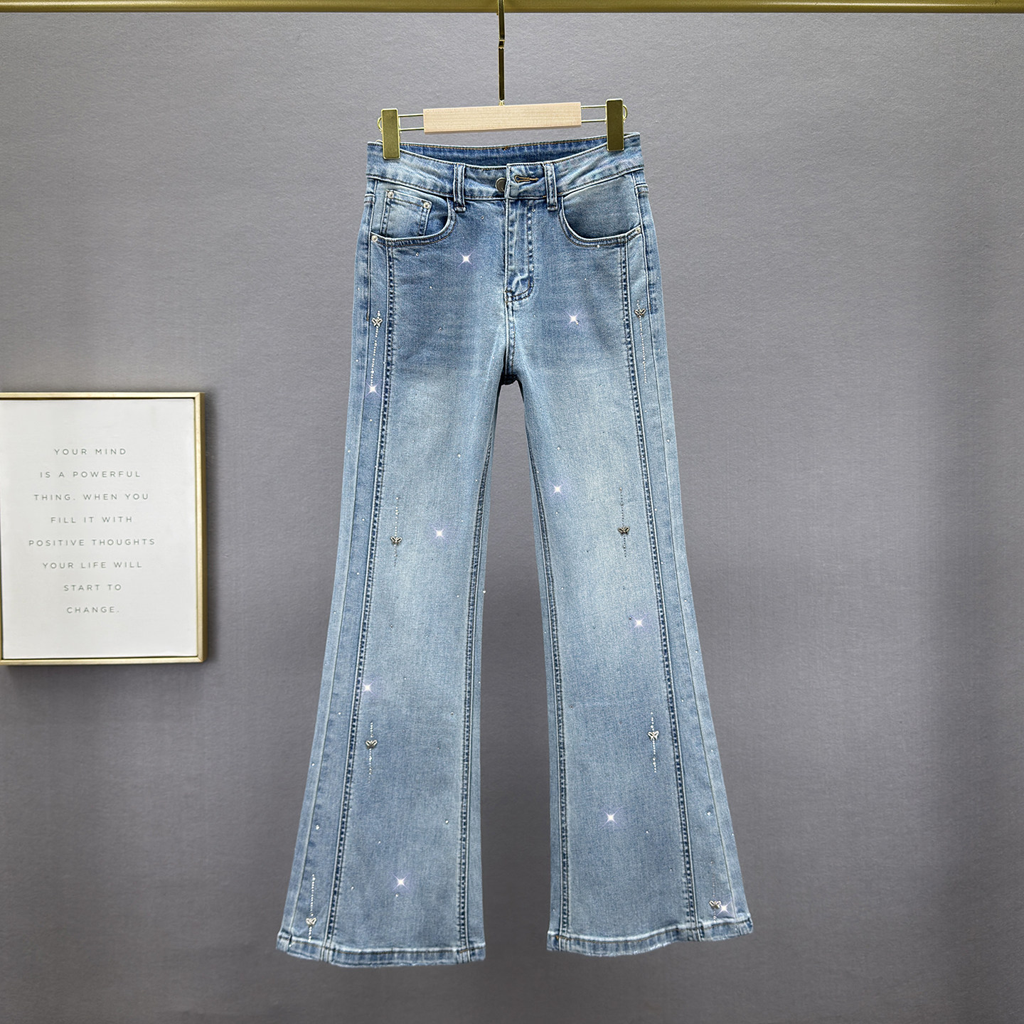烫钻牛仔微喇叭裤女2026年春季新款弹力高腰修身显瘦欧货做旧长裤
