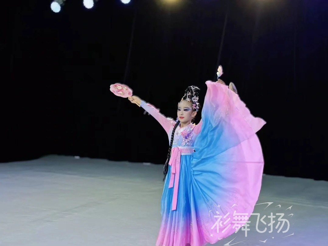 儿童古典舞蹈服蝶梦云水乡同款飘逸大裙摆艺考表演群舞独舞演出服