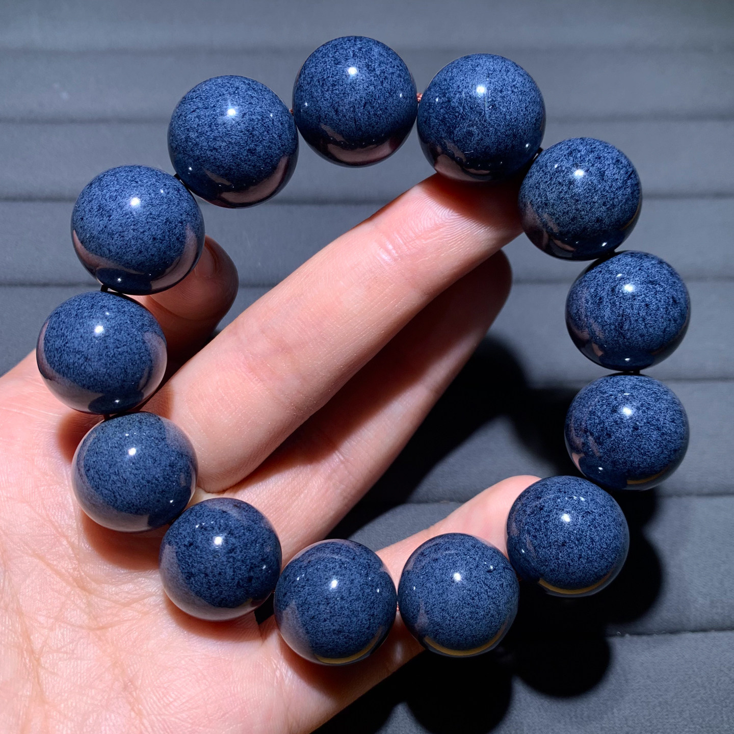 天然彼得石单圈手串原矿深蓝地球