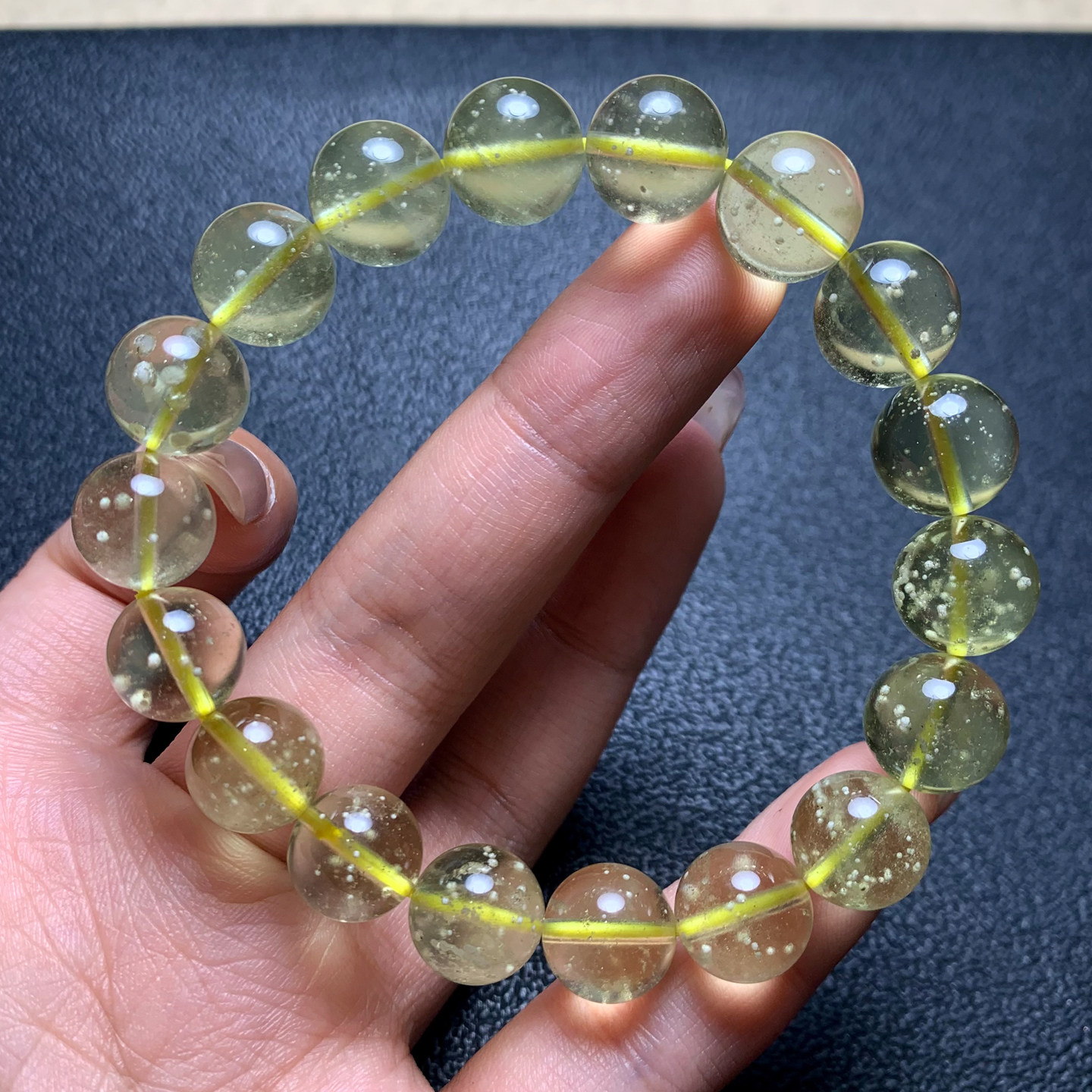 天然利比亚冰透黄金陨石单圈手链