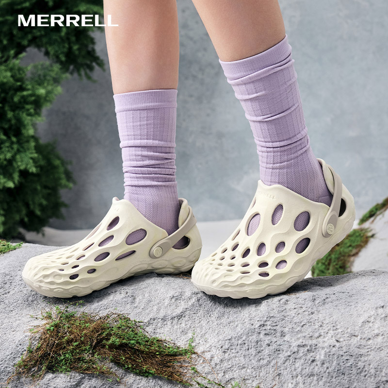 Merrell迈乐网红情侣洞洞鞋