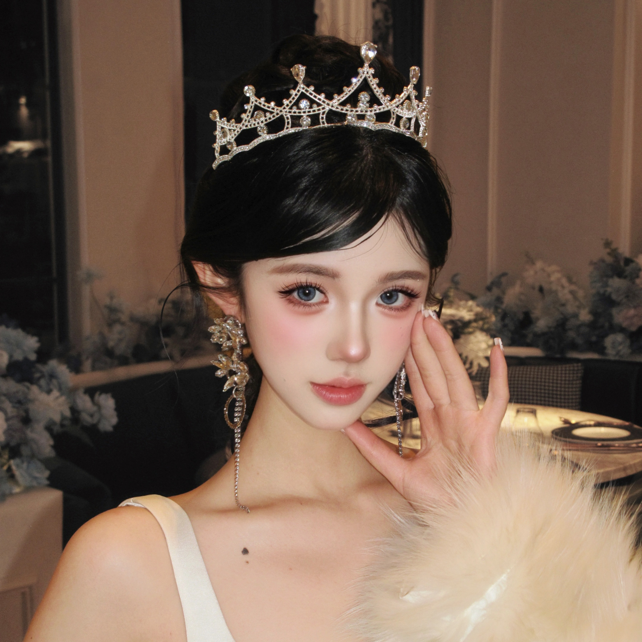 水晶公主皇冠生日头饰女氛围感派对新娘发饰女神十八岁成人礼王冠