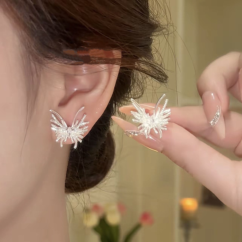 s925银针银色锆石烟花蝴蝶耳钉