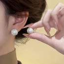 s925银针耳饰超闪满钻圆球耳扣女小众设计感时尚 气质百搭精致耳环