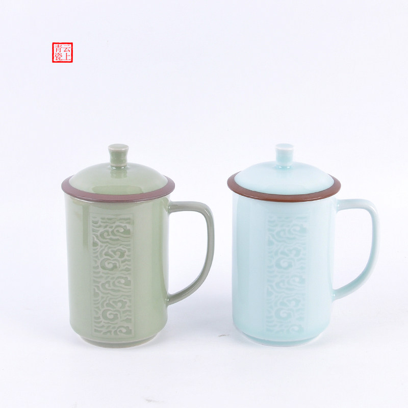 逸云中式龙泉青瓷茶杯