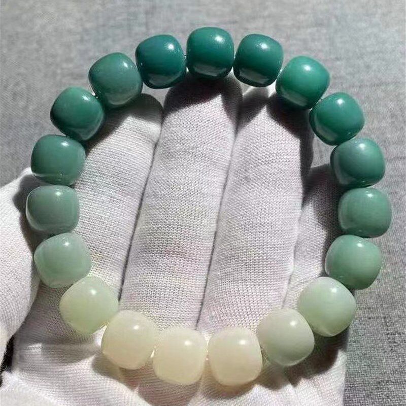 【现货直发】天然白玉菩提根手串渐变绿菩提根绕指柔