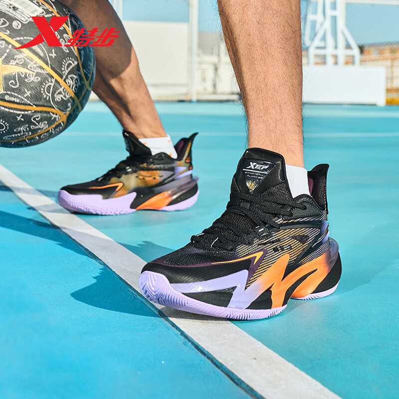 特步鏖战3代男篮球鞋减震防滑