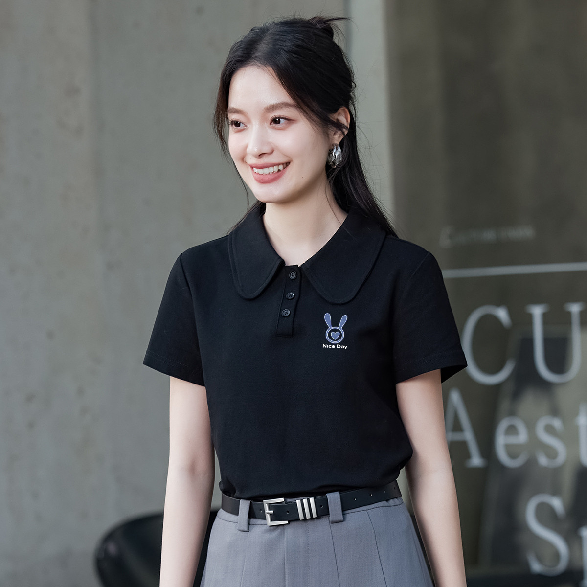 茵曼2025夏季新款娃娃领短袖t恤女显瘦正肩领独特超好看上衣白色