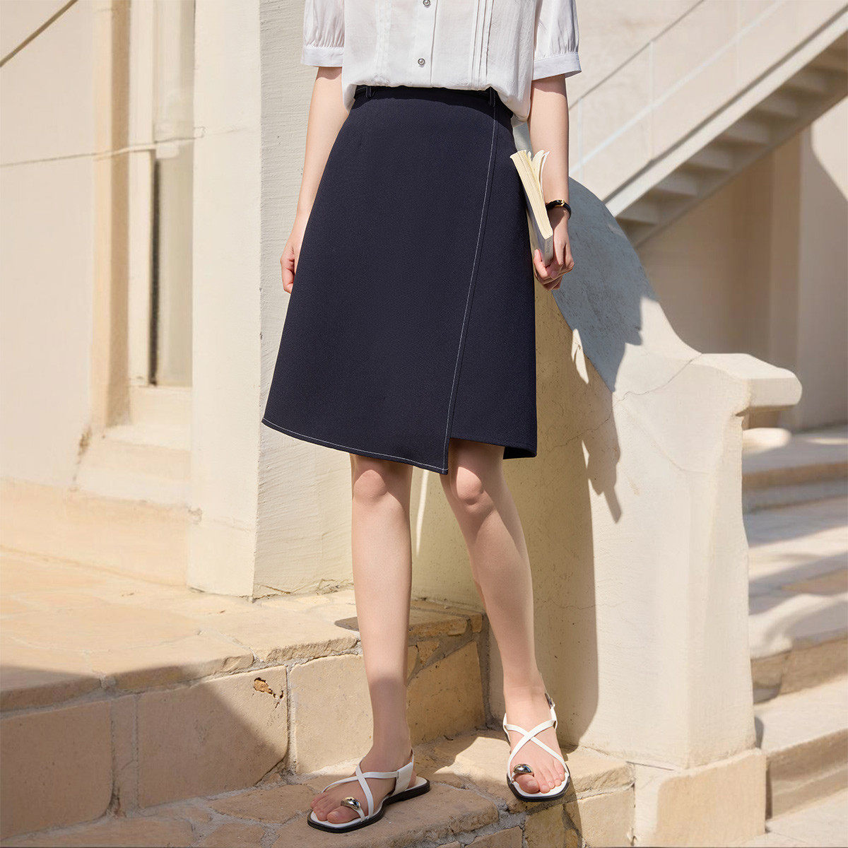 茵曼2025夏季新款女A字裙气质系半身裙子高腰不规则今年流行爆款