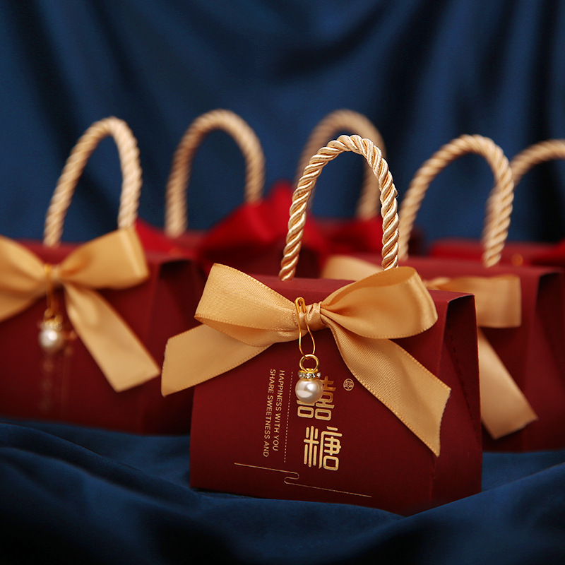 质感喜糖盒2025新款手提式结婚婚礼糖果盒喜糖袋伴手礼回礼空盒子