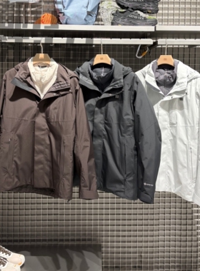 可隆KOLON SPORT男款防泼水防风GTX三合一夹克冲锋衣LHGJ5WN117