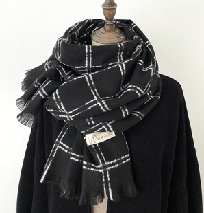 小香风格子黑色散须仿羊绒围巾披肩两用韩版女冬季新款百搭保暖潮
