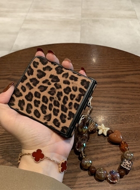 适用小米MixFlip2折叠屏手机壳膜一体华为Purax荣耀MagicVFlip2全包摩托罗拉Razr50三星zflip6豹纹手链挂绳60