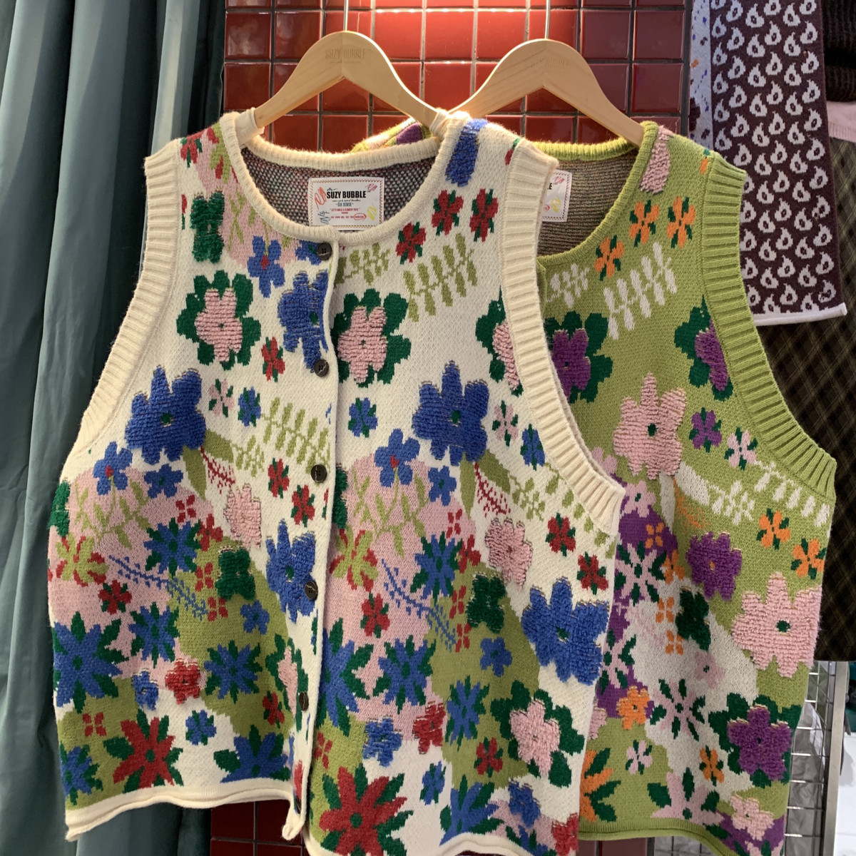 冬上新韩式花朵毛衣排扣ins针织马甲30-80,女装/女士精品,毛针织衫,淘宝优惠券,粉丝福利购,淘宝优惠卷