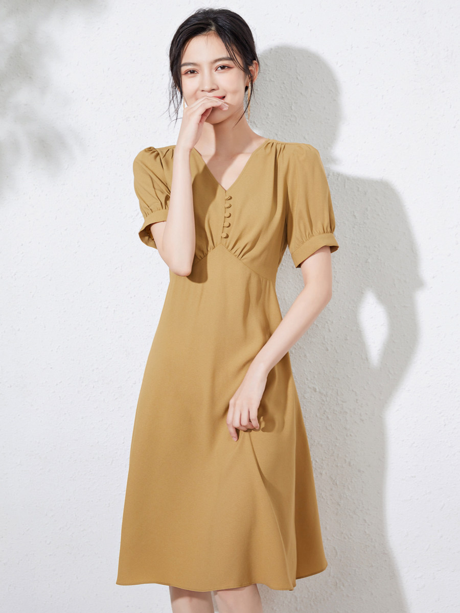高级感连衣裙2024夏季新款女装修身显瘦高腰桔梗v领长裙通勤a字裙