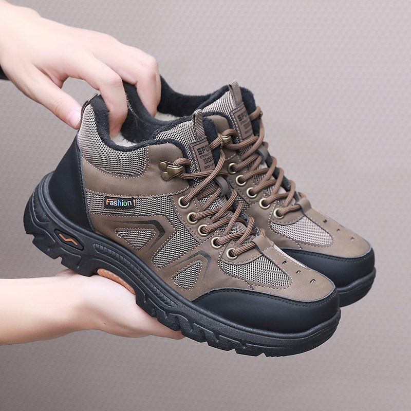 2025冬季新款老北京棉鞋男雪地靴