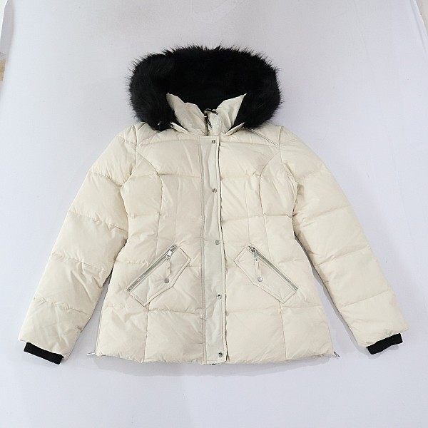 冬季新款女长袖加绒羽绒服外套立领连帽拉链暗扣修身百搭棉服D7