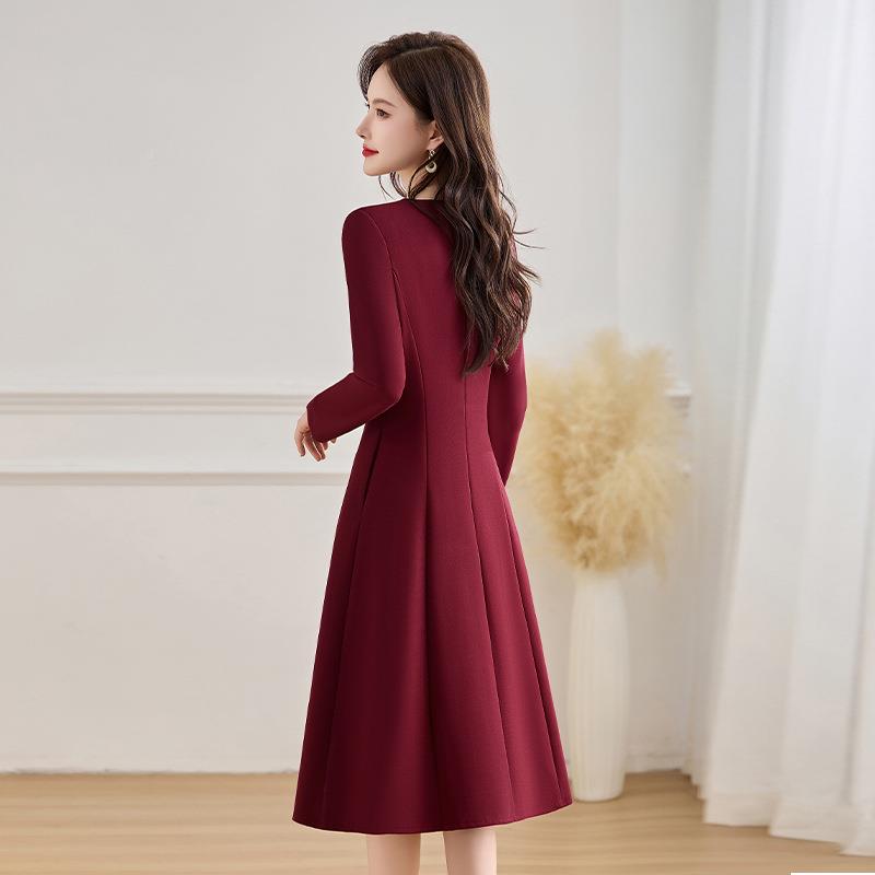 新女年红色连衣裙ZZI582R装高气级春秋新款质名媛洋气显瘦长袖感