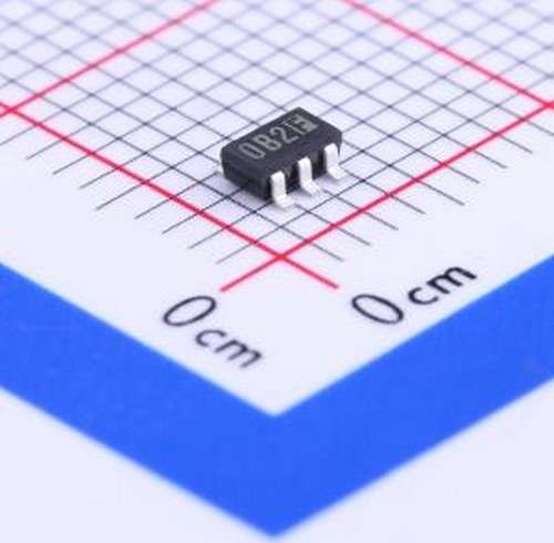 XC6210B332MR-G 线性稳压器(LDO) 输入6V 输出3.3V 700mA SOT-25-